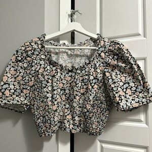 levi’s floral crop top